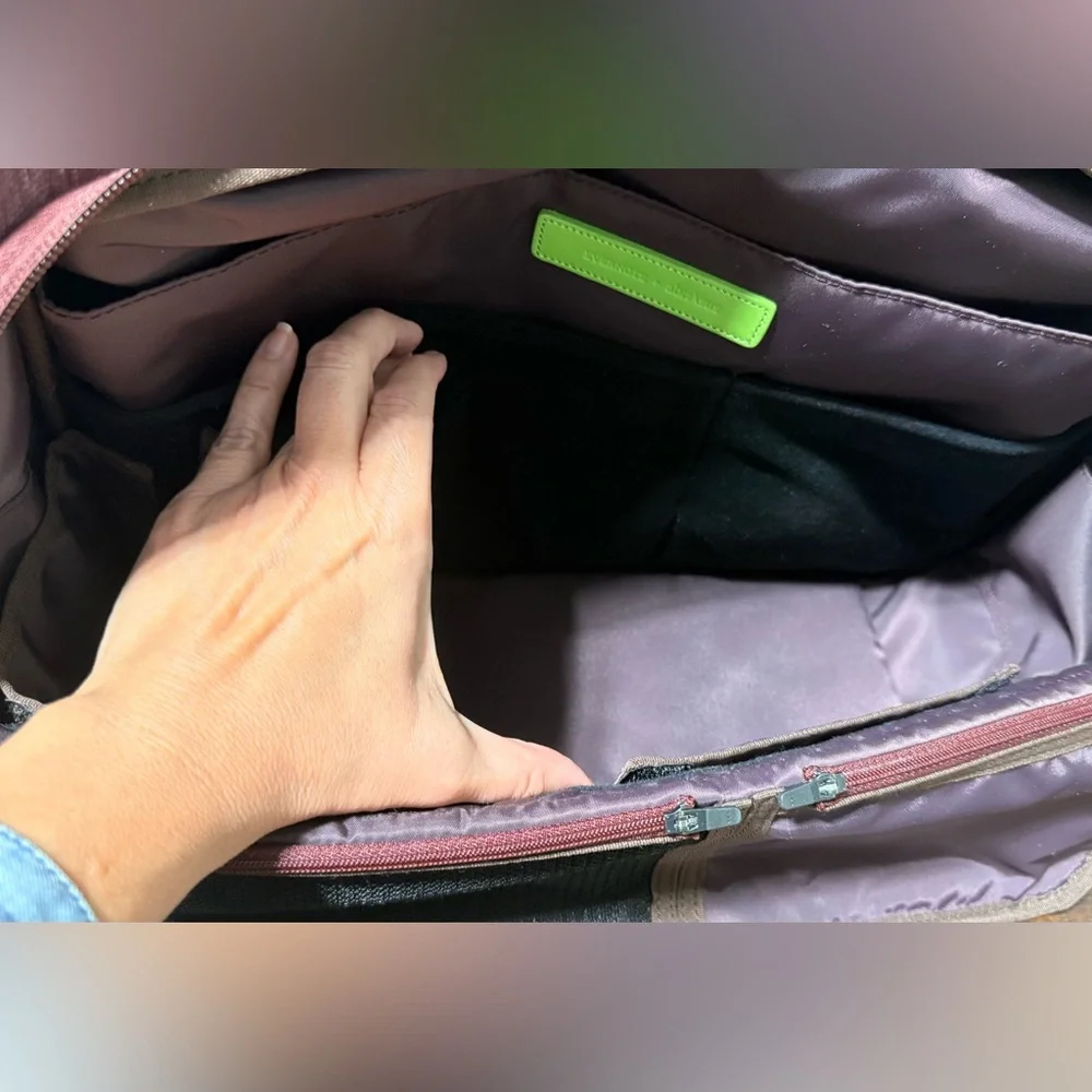 Evernote × AbrAsus Triangle Commuter Bag - Picture 9 of 15